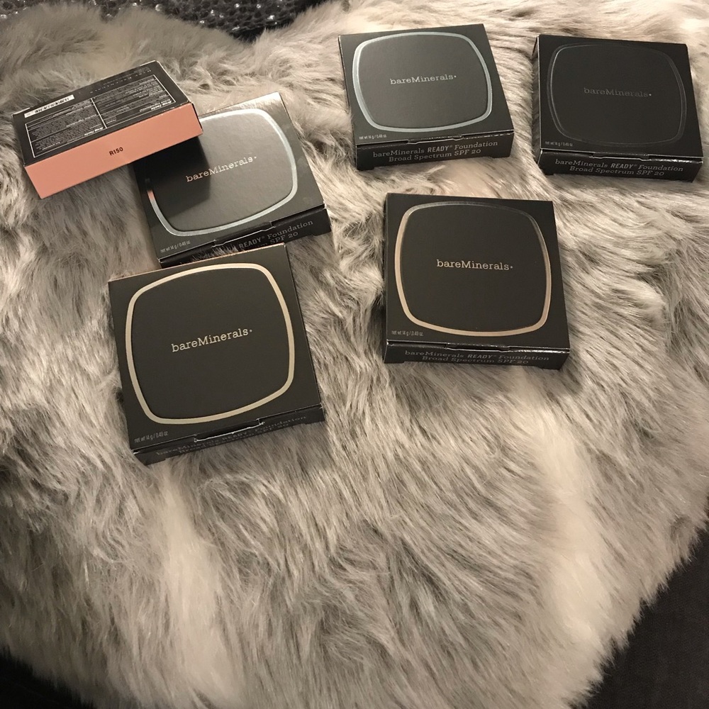 BareMinerals Foundation
